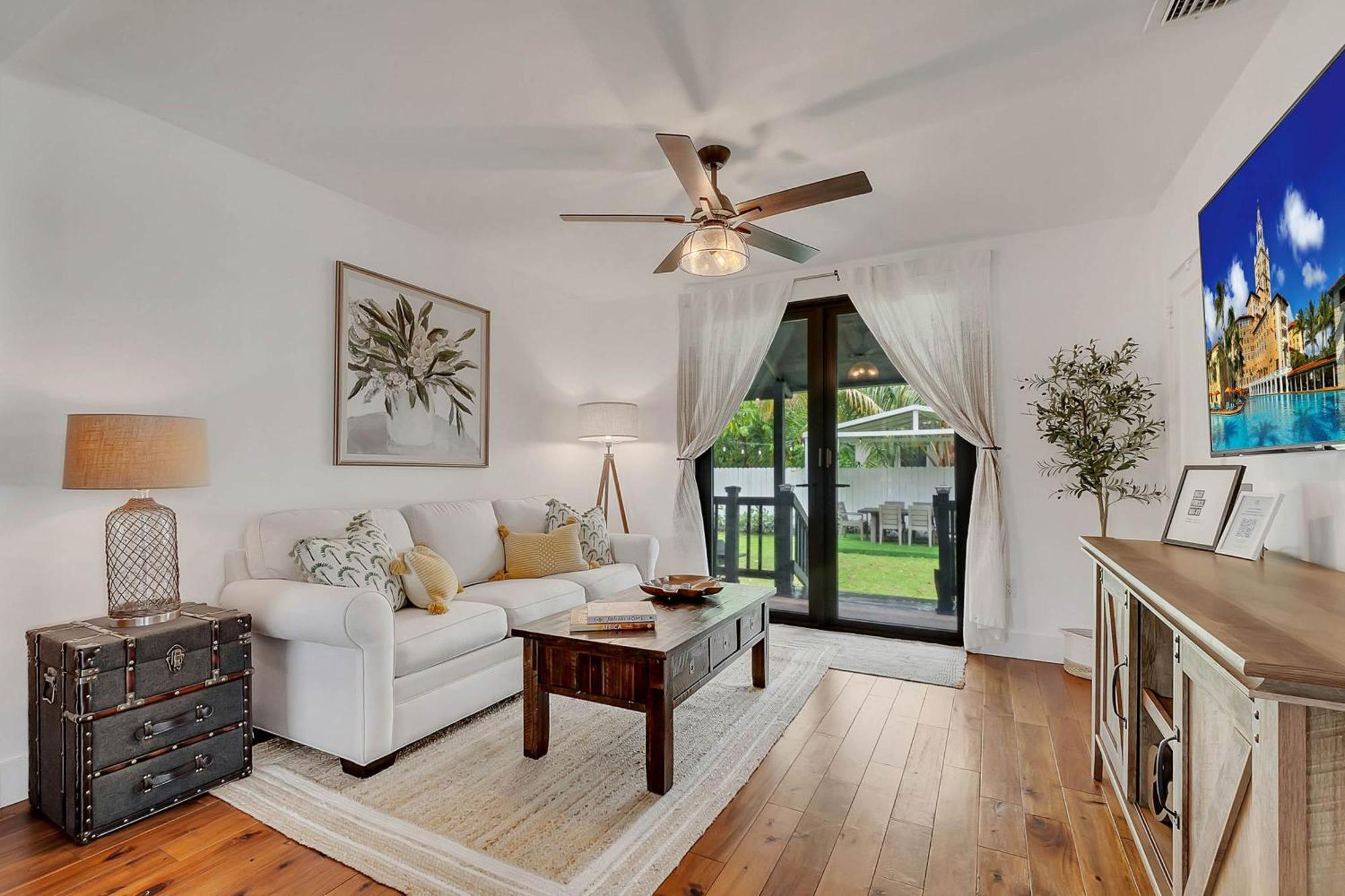 Casa Del Sol Cozy 2br Retreat 10 Mins To Holiday home Miami